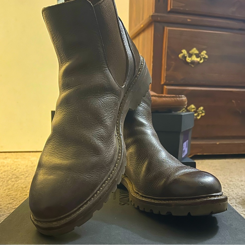 Allen Edmonds Chelsea boots